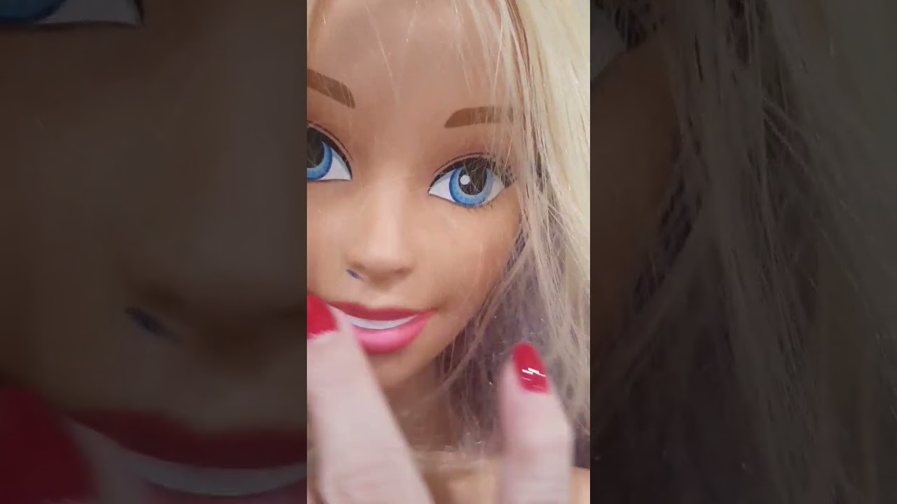 I met barbie! #barbie #barbiemovie #shortsfeed #love #comedy #scarymarytv